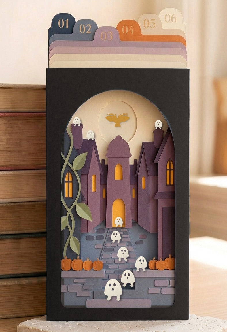Pocket Story Halloween Invasion, scène en papier dans son étui, mise en scène